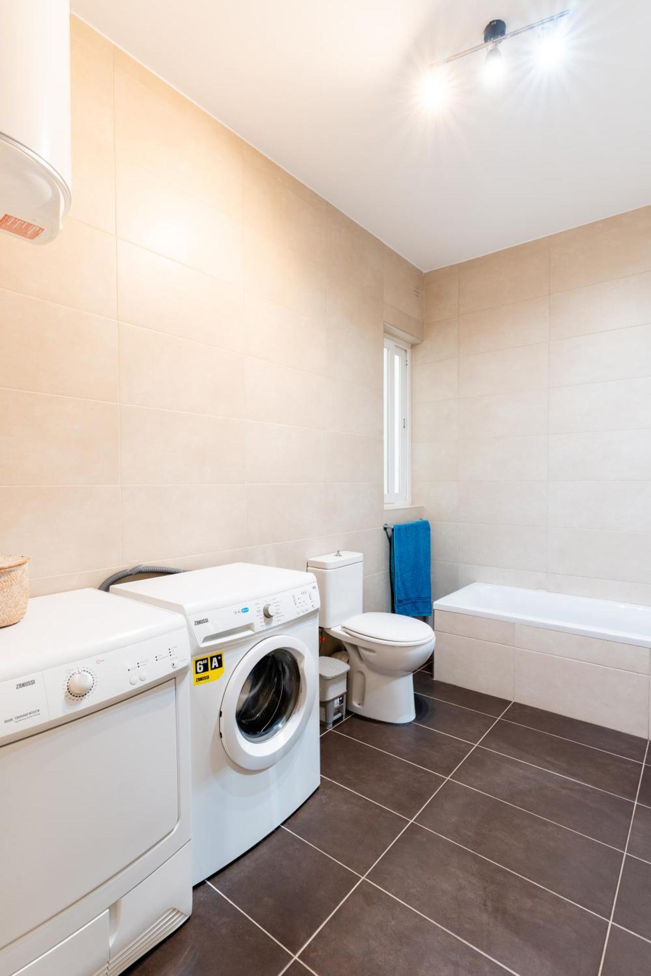2 Bedroom In Central St Julians Prime Location In Paceville Apt 3 By Vaganza Saint Julian's Eksteriør bilde