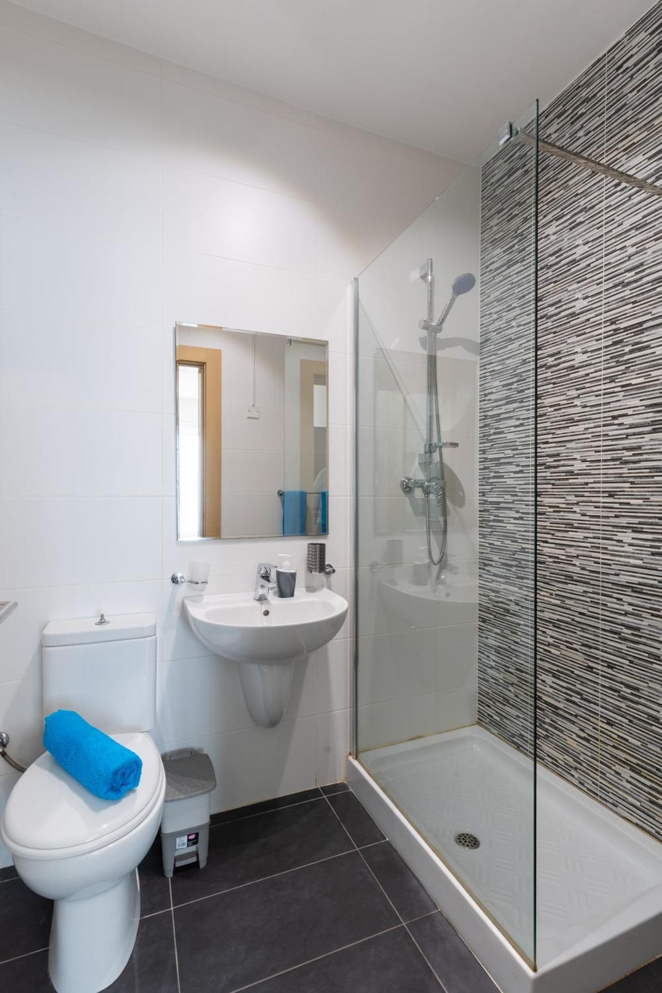 2 Bedroom In Central St Julians Prime Location In Paceville Apt 3 By Vaganza Saint Julian's Eksteriør bilde