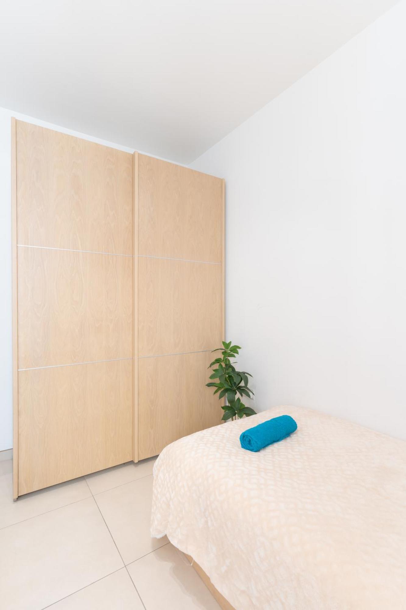 2 Bedroom In Central St Julians Prime Location In Paceville Apt 3 By Vaganza Saint Julian's Eksteriør bilde