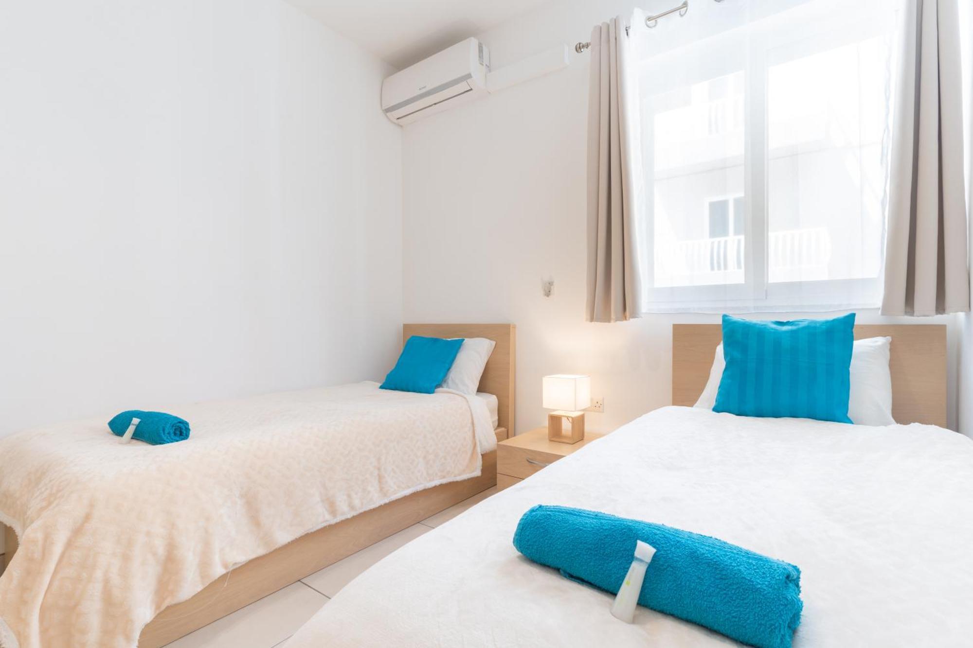 2 Bedroom In Central St Julians Prime Location In Paceville Apt 3 By Vaganza Saint Julian's Eksteriør bilde