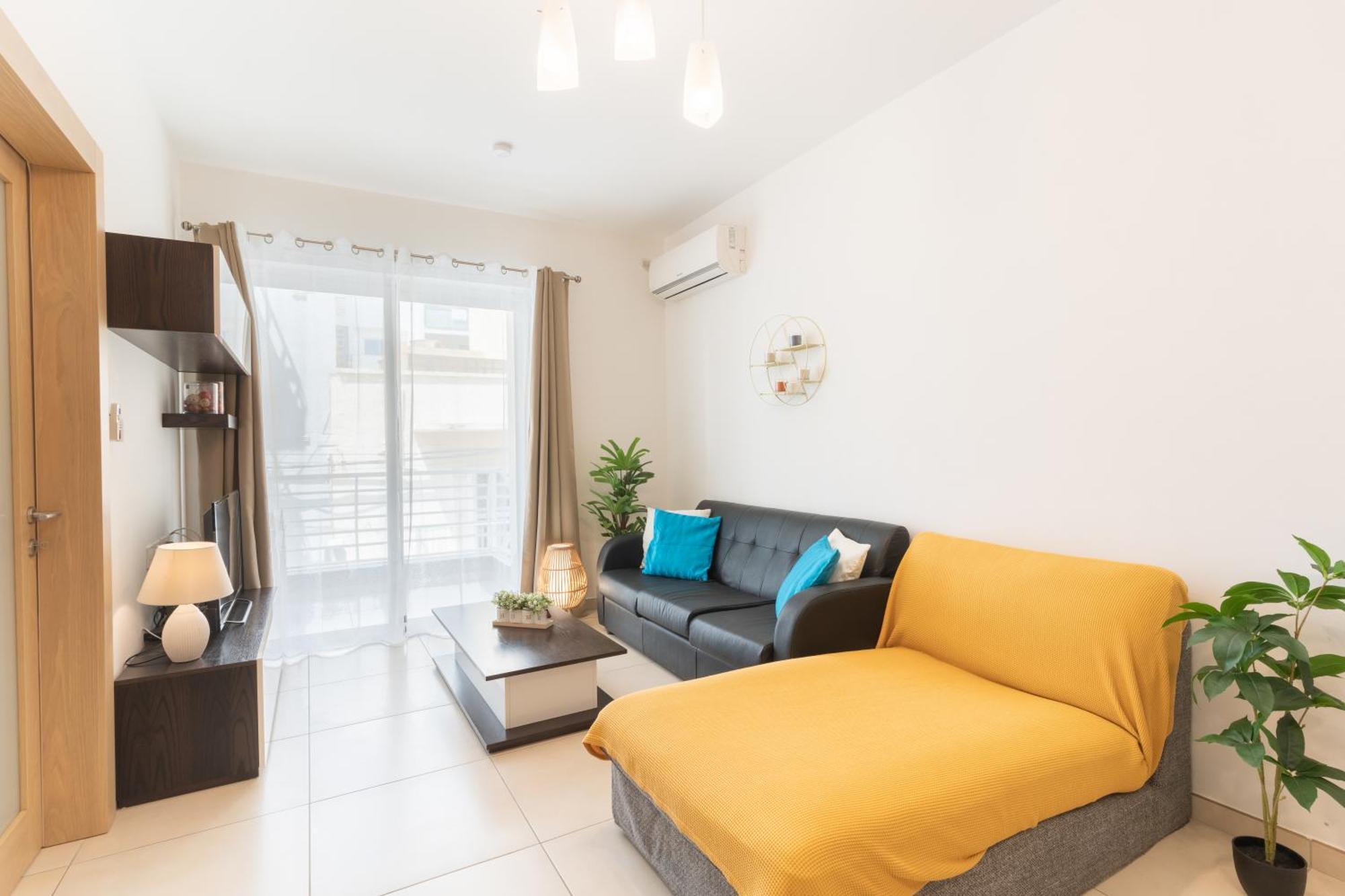 2 Bedroom In Central St Julians Prime Location In Paceville Apt 3 By Vaganza Saint Julian's Eksteriør bilde